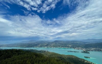 Blick vom Pyramidenkogel zum Wörthersee